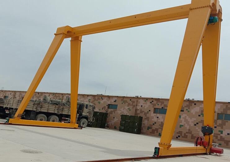 MH型包廂式門式起重機 MH型包廂式門式起重機