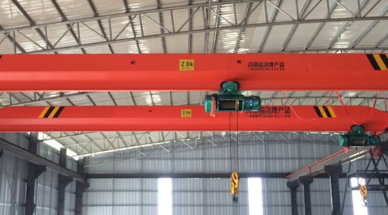 橋式起重機(jī) 橋式起重機(jī)