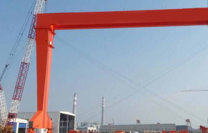 造船門式起重機糾偏裝置-剛腿和柔腿的同歩 造船門式起重機糾偏裝置-剛腿和柔腿的同歩