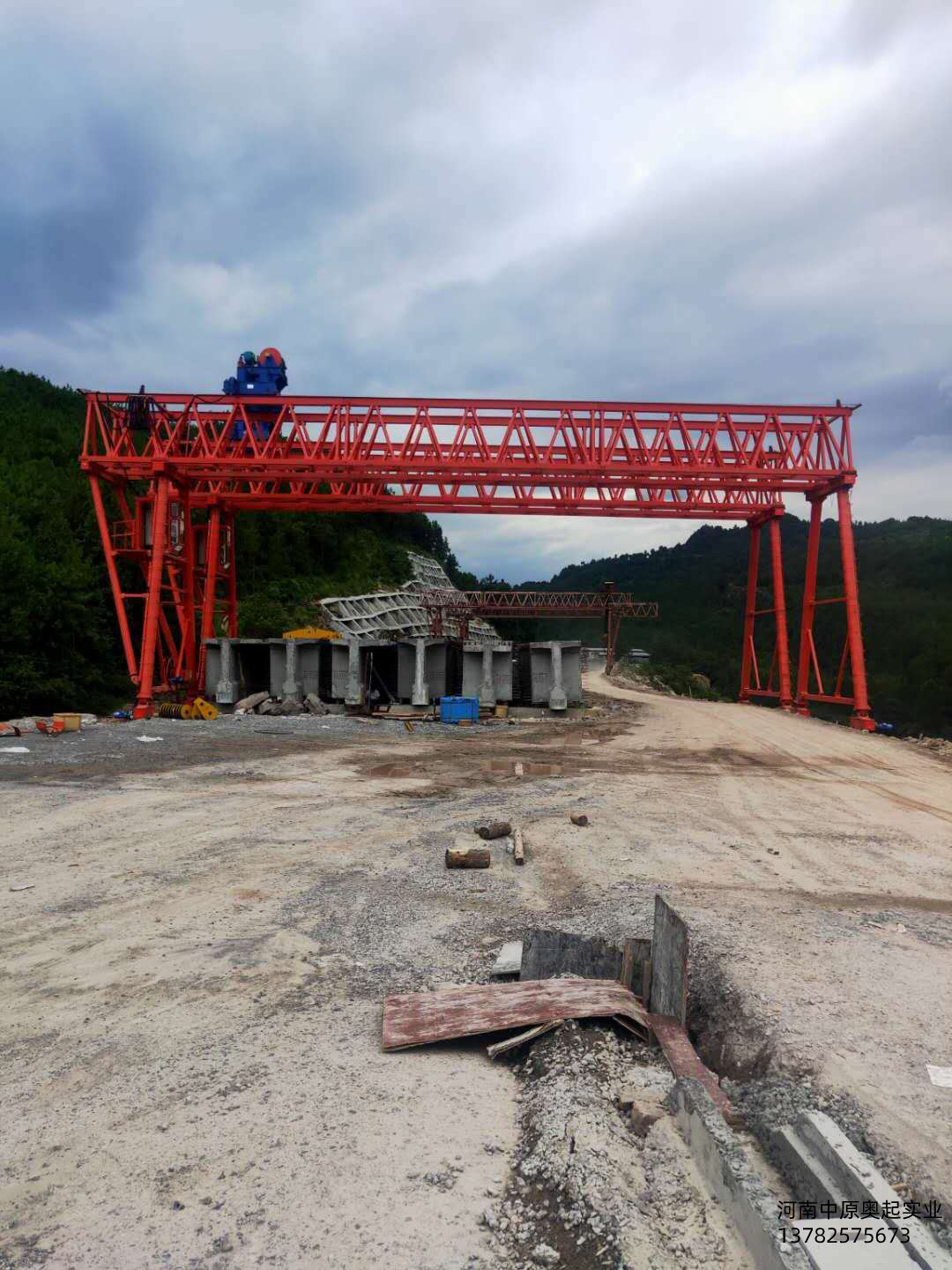 架橋機(jī)和提梁機(jī)區(qū)別在哪？