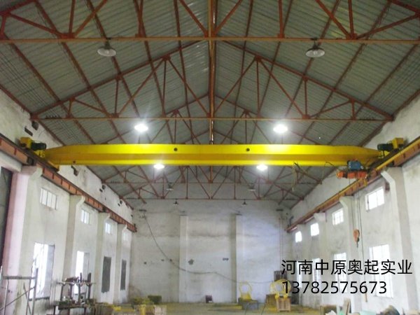單梁起重機(jī)照片展現(xiàn)